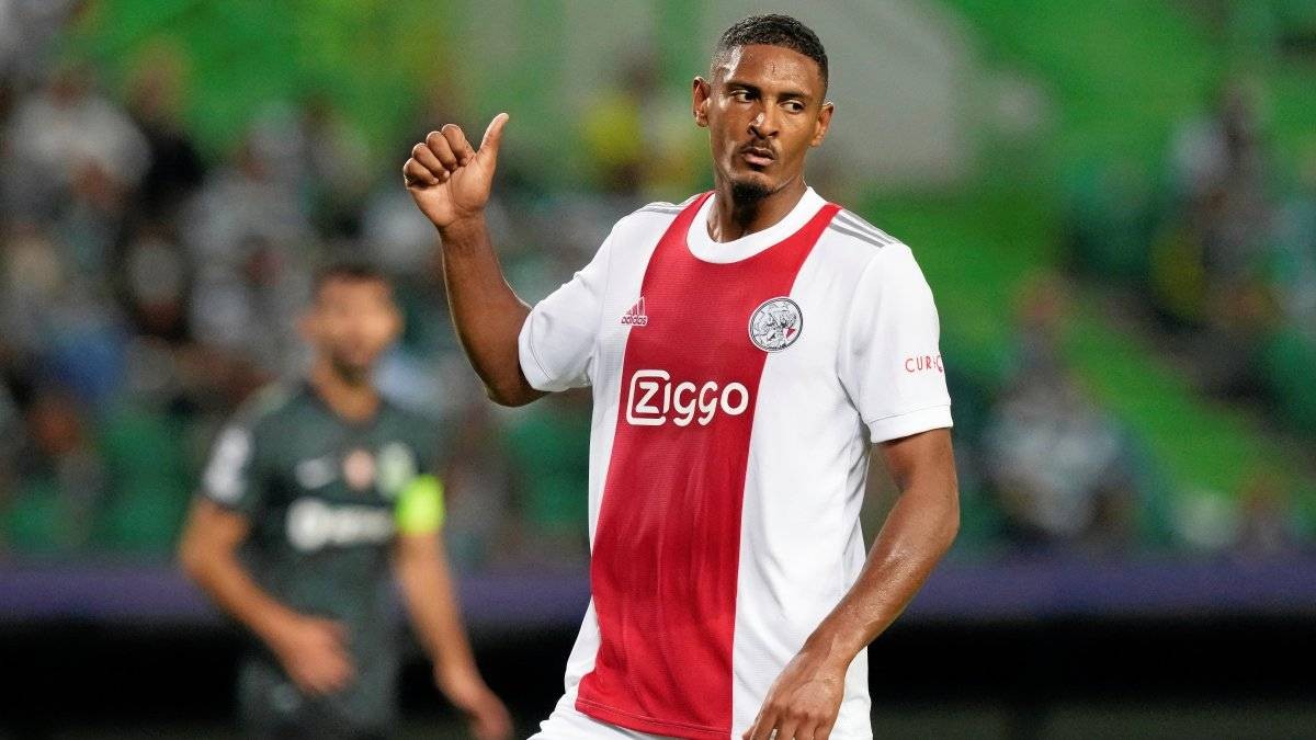 他在禁区内 他在禁区内