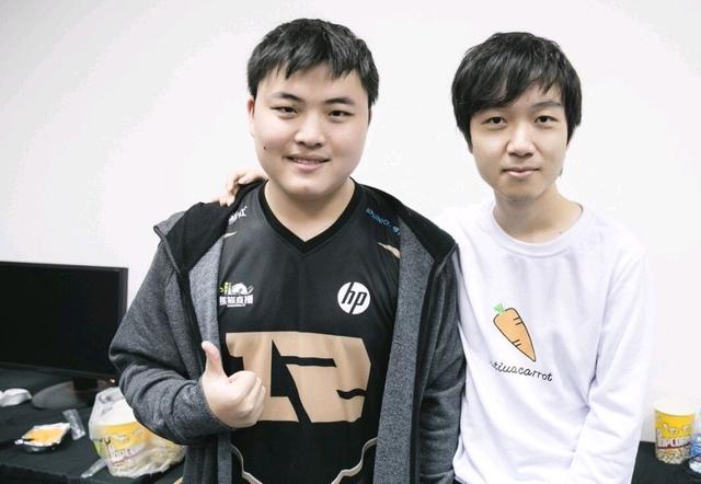 边肋终结 边肋终结