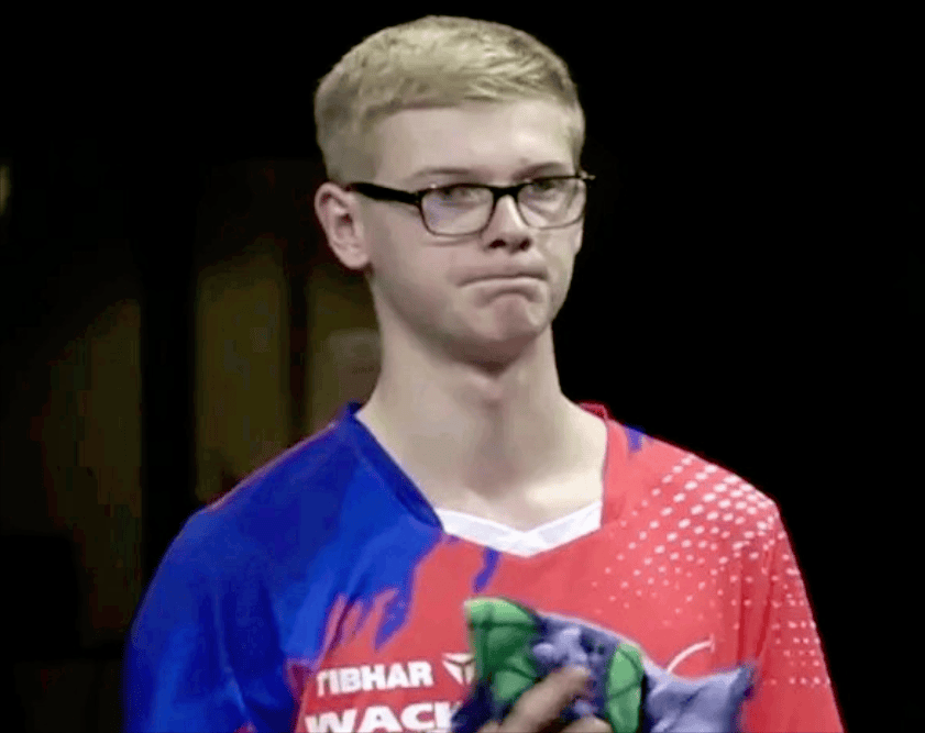 东的短约 东的短约